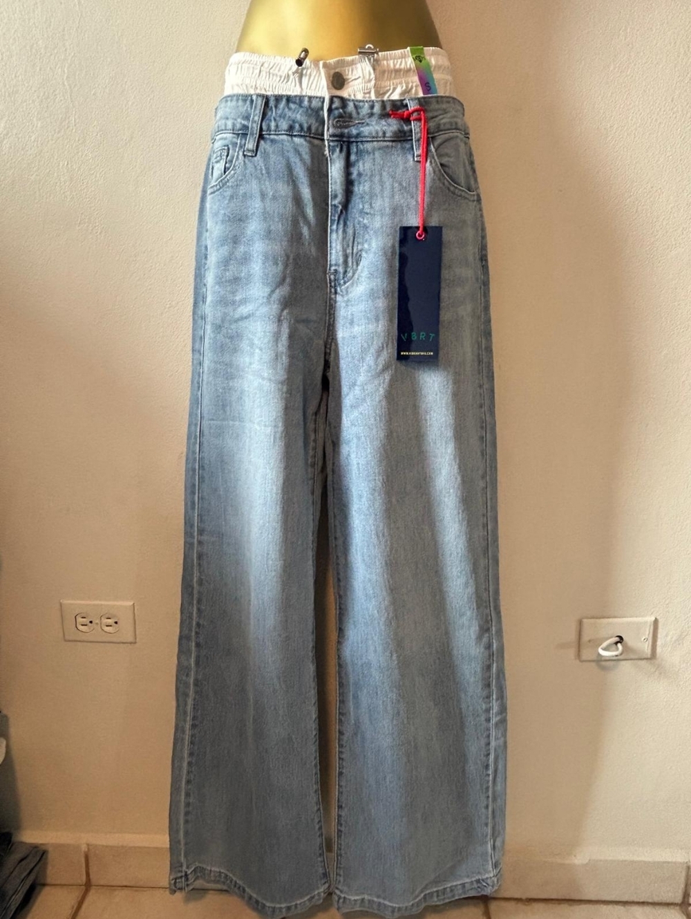 Light Blue Wide-Leg Women’s Jeans
